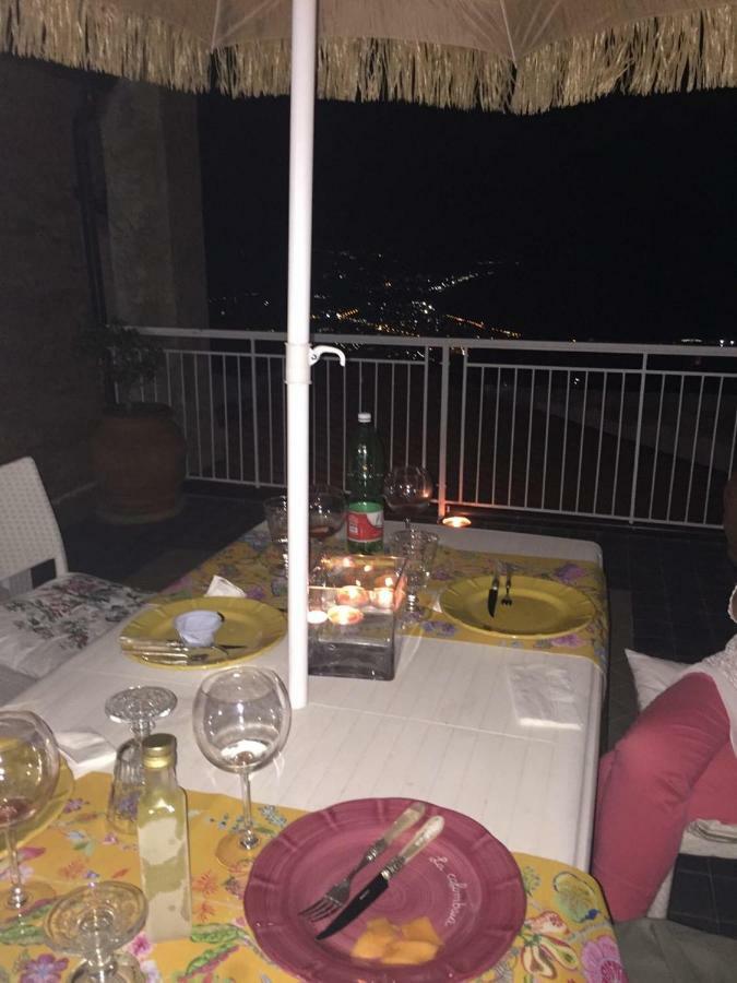 Apartament Le Stanze Di Mamma Pia Casal Velino Zewnętrze zdjęcie